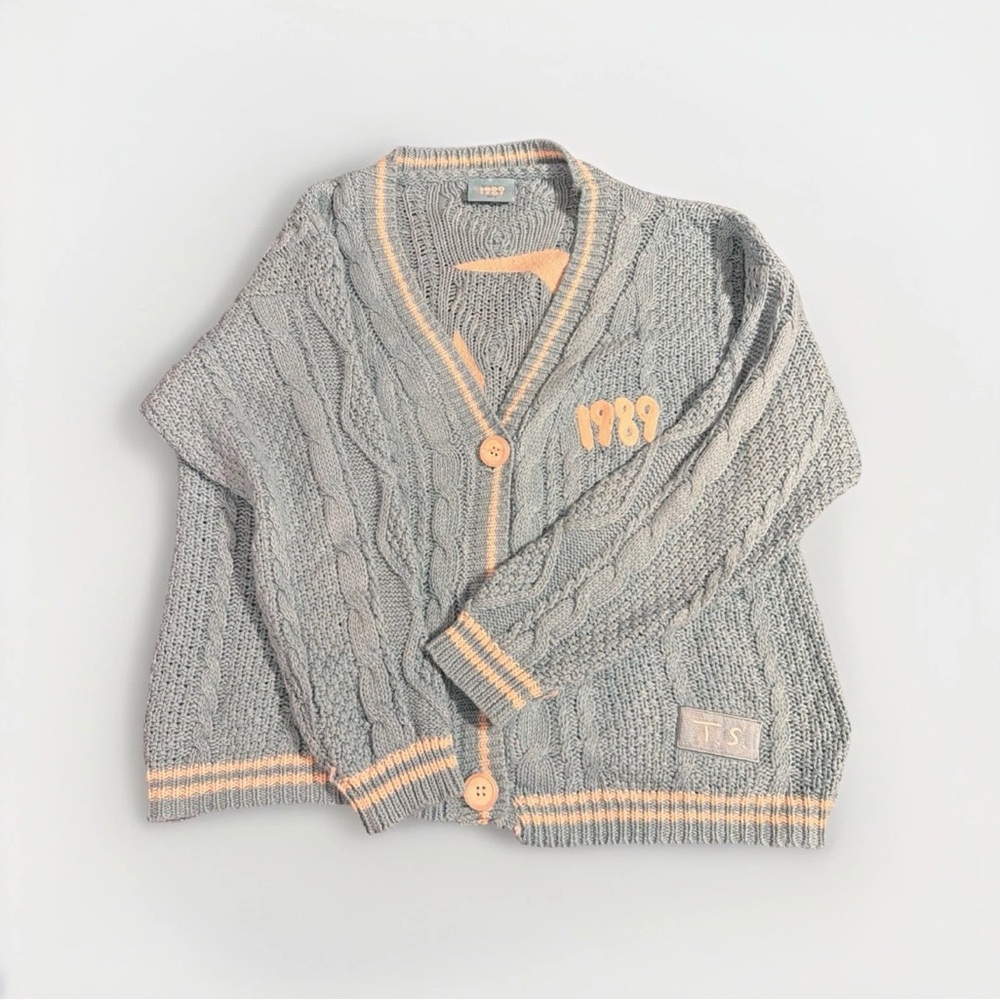 Taylor Swift Speak Now & 1989 Cardigan Bundle M/L — Authentic Merch - Picture 2 of 13